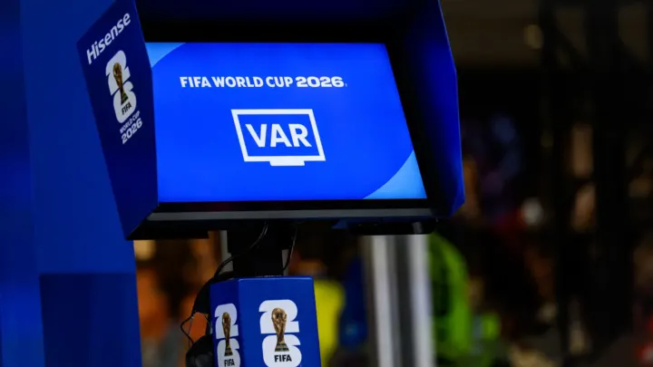 La VAR va-t-elle enfin arrêter de couper le jeu ?