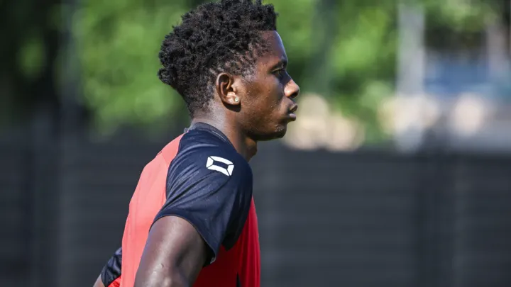 Sunderland tient Jules Ahoka : le milieu quitte l'Antwerp