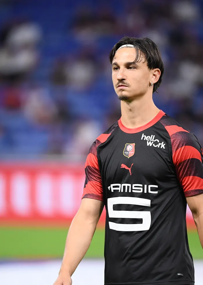 Mercato : le PSG et trois cadors suivent Esteban Lepaul