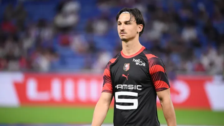 Mercato : le PSG et trois cadors suivent Esteban Lepaul