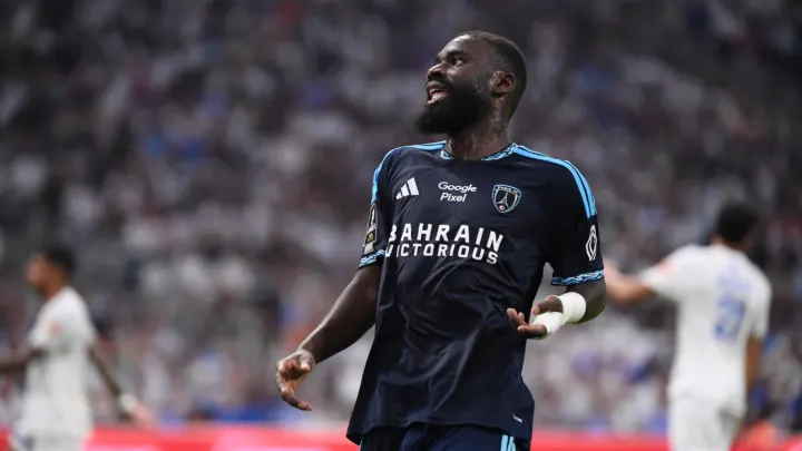 Paris FC : le deuxième de Ligue 1 défend mieux qu'il n'attaque