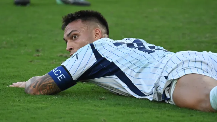 Serie A : Lautaro sauve l'Inter du naufrage à Rome (2-2)