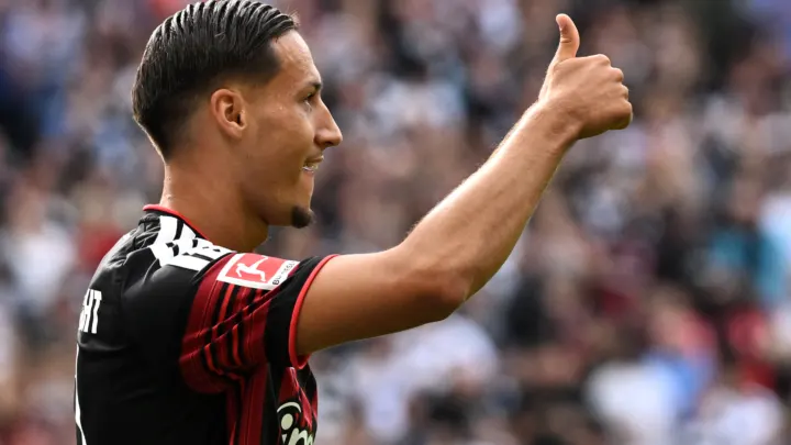 Tottenham suit Younes Ebnoutalib, l'attaquant de l'Eintracht